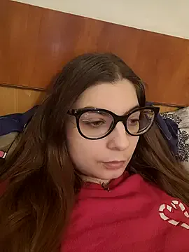 sweetbabygirlforyou on StripChat