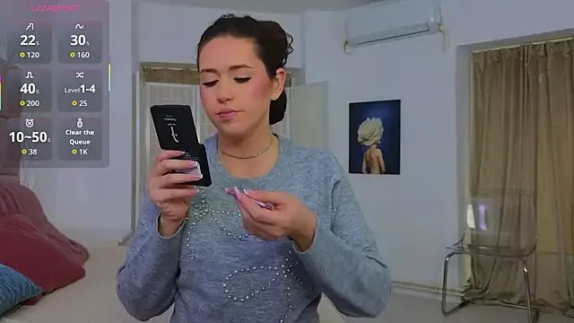 SweetScribe from StripChat is Freechat