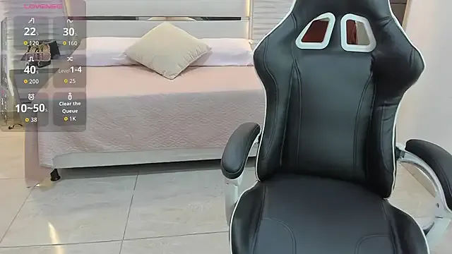 Tahira_bakir — naked + lovense control 5 minutes