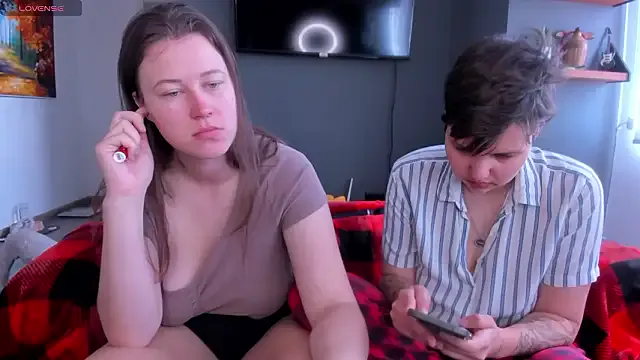 StripChat Tenderly_Couple is Freechat Tenderly_Couple — FLASH TITS