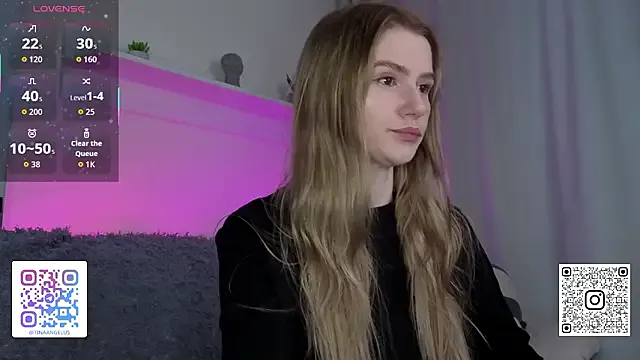 TinaAngel on StripChat
