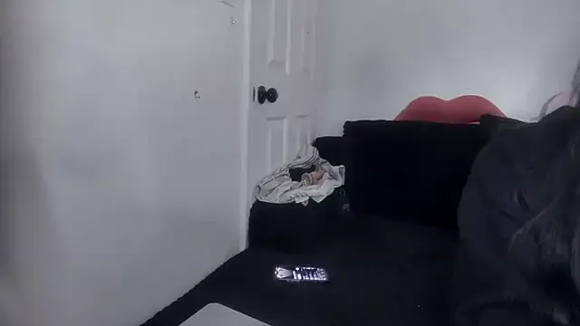 torithequeen — topless