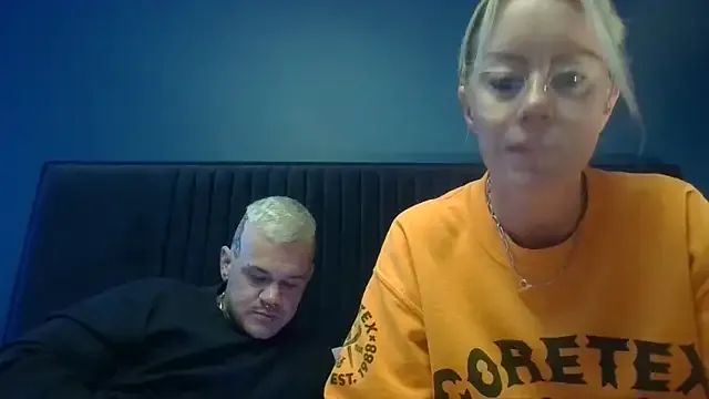 trans_man_and_his_dom — Private on StripChat