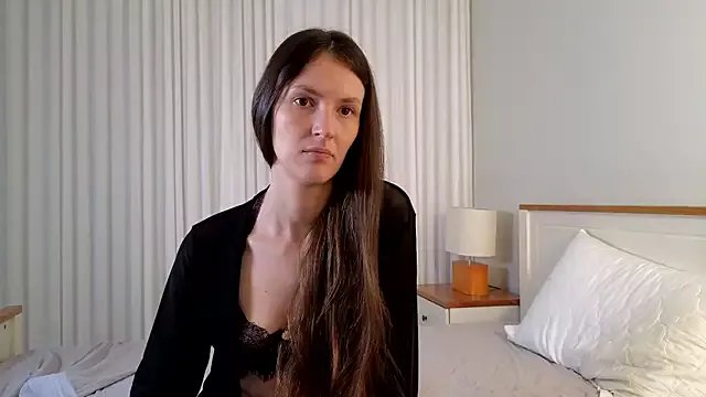 upssnowy from StripChat is Freechat