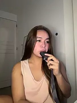 urasianlady from StripChat is Freechat