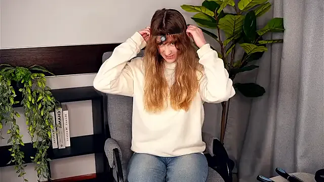 StripChat UshaAshauer is Freechat UshaAshauer — Tattoo show for you!