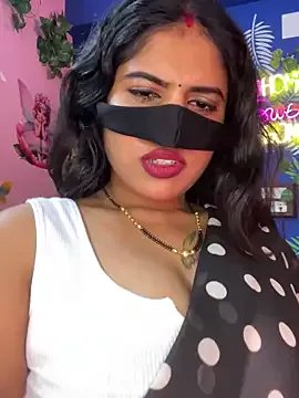 V-Hot-Sweti from StripChat is Freechat