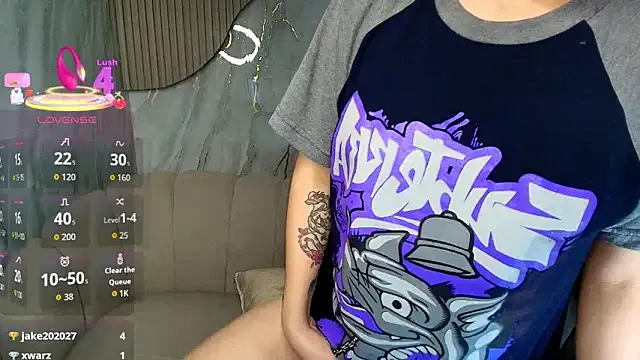 valentina_r_ on StripChat