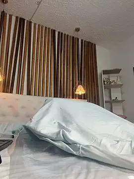 valerie_lya — Nora in my pussy and big squirt