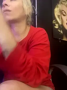 viktoria_davis_ on StripChat