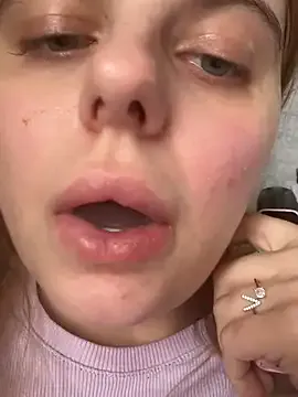 vitaminka_cc on StripChat