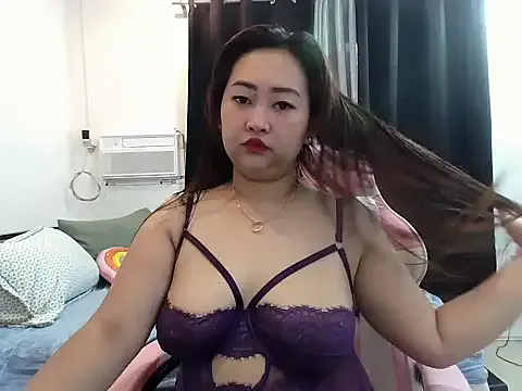 Wetmedaddyxxx — make me horny and cum for you