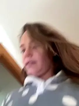 Wildmaca from StripChat is Freechat