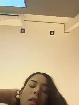 x-Maya-x from StripChat is Freechat