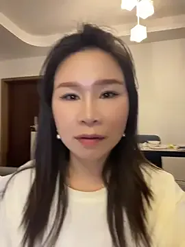 xiaoligirl — Freechat on StripChat