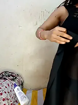 xpihu on StripChat