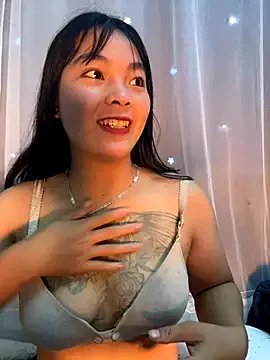 xu-ka from StripChat is Freechat