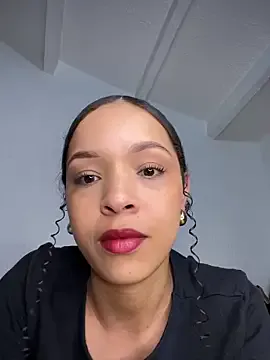 Yasmin777_ on StripChat
