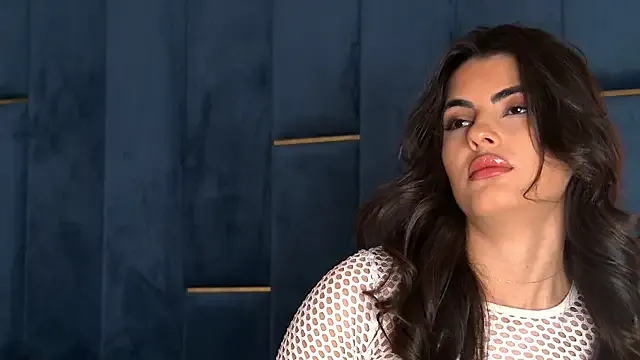 YasminaMoon on StripChat