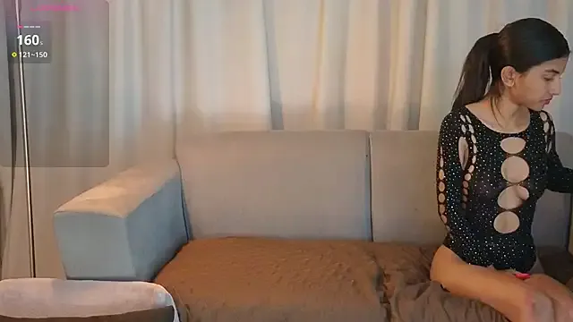 YuliethPetite on StripChat