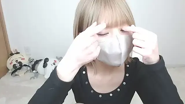 yuna_rin on StripChat