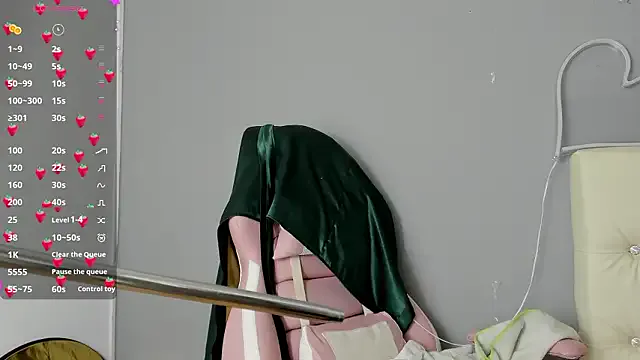 StripChat Yuni_kim is Freechat Yuni_kim — Spit boobs + bounce