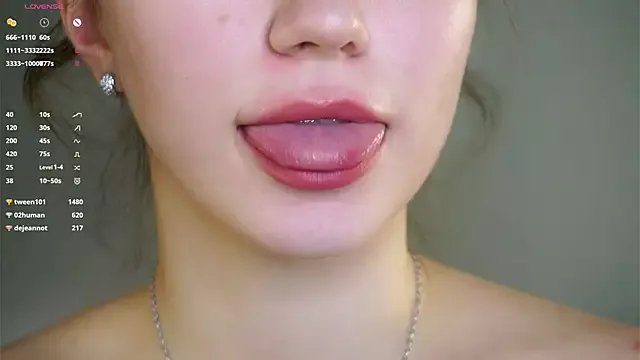 ZeniaBolich from StripChat is Freechat