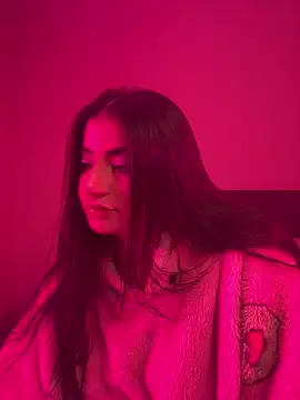 ZoeZayd on StripChat